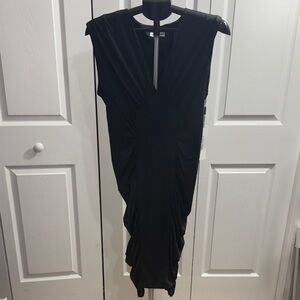 Calvin Klein Elegant Black Sleeveless Dress